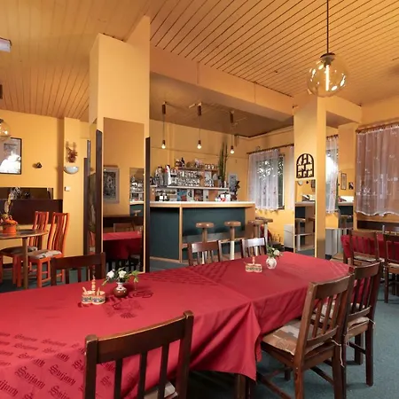 Z-sport Hostel